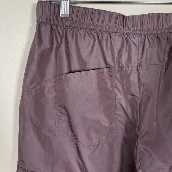 Fabletics Parachute Pant Size M Lightweight Cargo Jogger Windbreaker Plum Shine - Picture 7 of 12